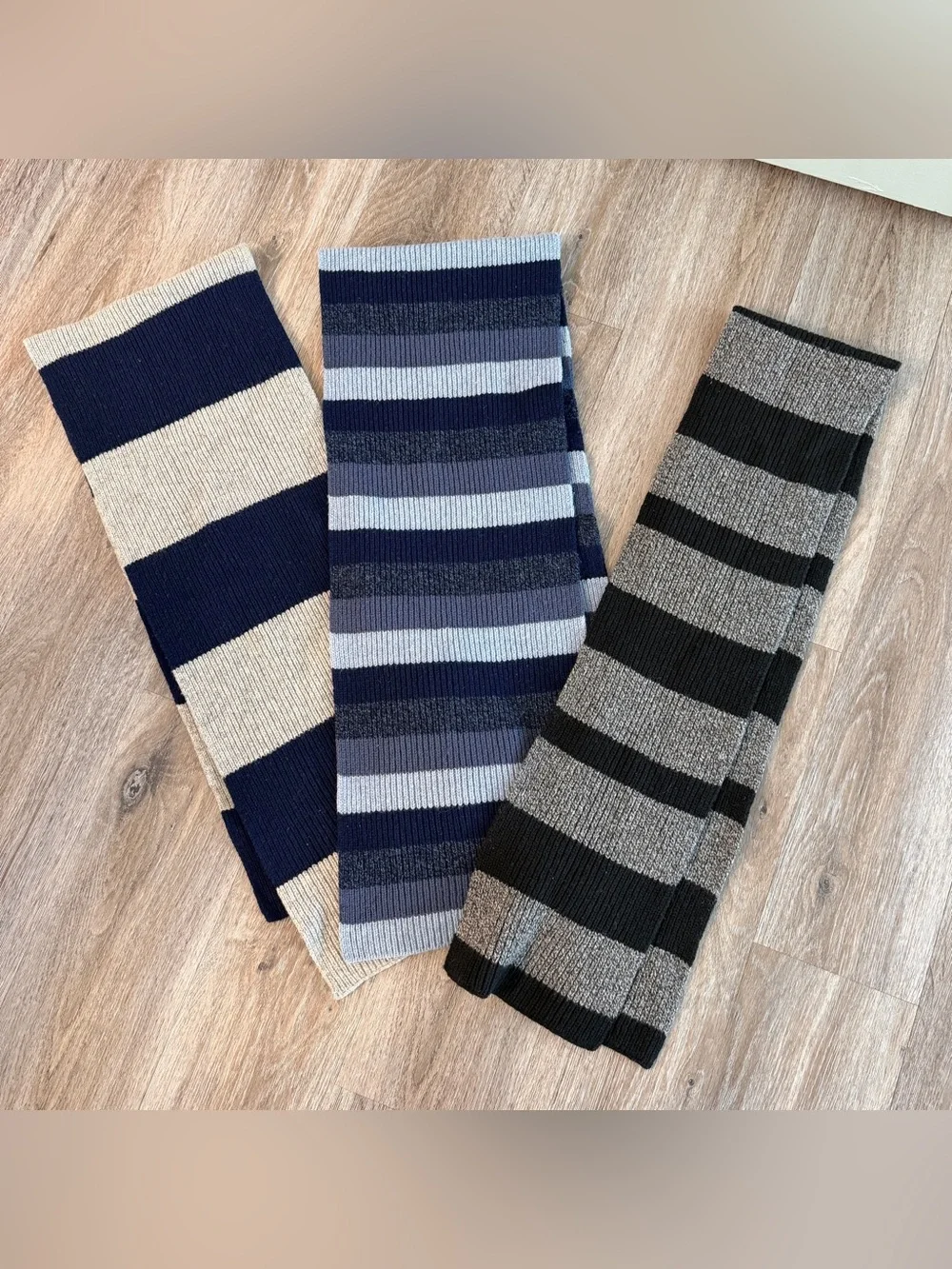 GAP scarf set of 3